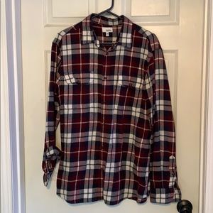 Men’s plaid shirt